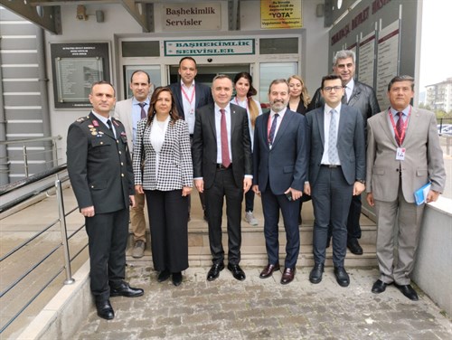 DEVLET HASTANESİ YENİ BAŞHEKİM VE BAŞHEKİM YARDIMCISI GÖREVLERİNE BAŞLADILAR...10.04.2023